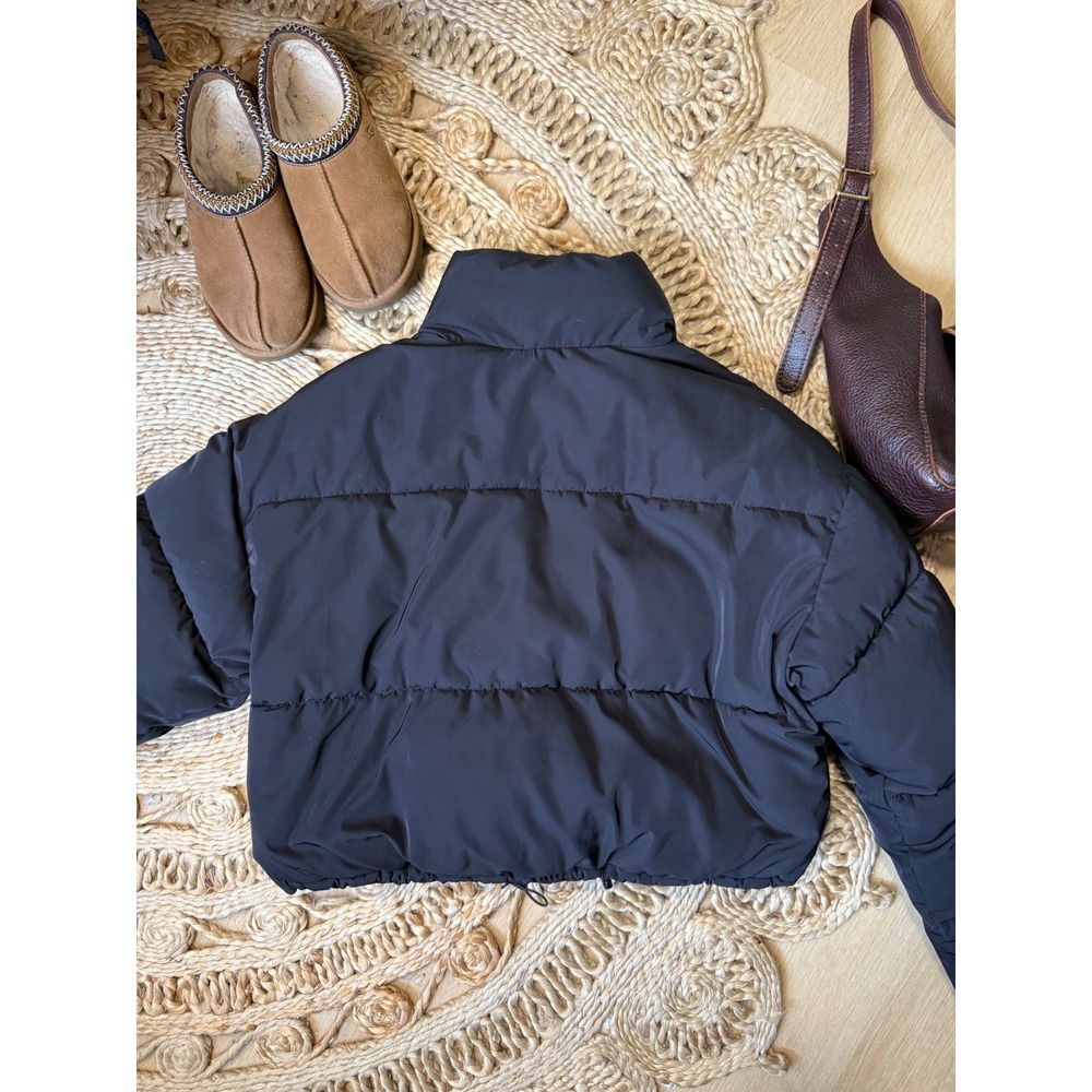 H&M Black Cropped Puffer Jacket Women Small Full Zip Insulated Funnel Neck Coat - Picture 3 of 4